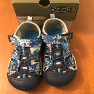 KEEN Newport H2 Sandals Toddler Sz 7 Hawaiian Blue